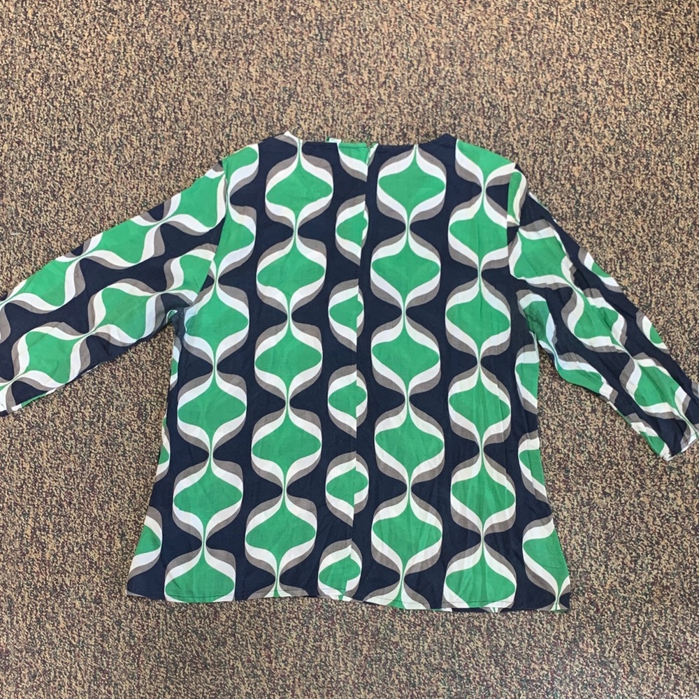 Boden women’s 12 Navy Cream & Green Abstract Wave Blouse Spring Coastal Preppy - Picture 5 of 11